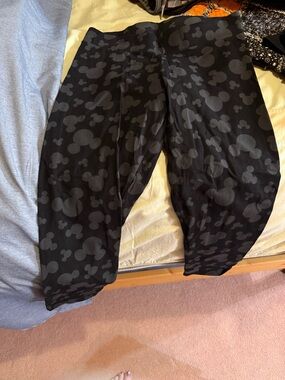Disney Black Mickey Head Pattern Leggings